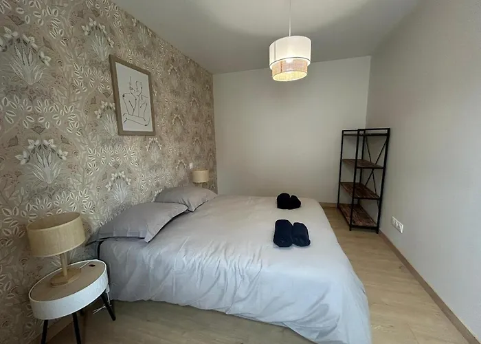 Appartement Cote Pyrenees - 9 Min Des Sanctuaires - Moderne & Equipe - Jusqu'a 4 Couchages Lourdes